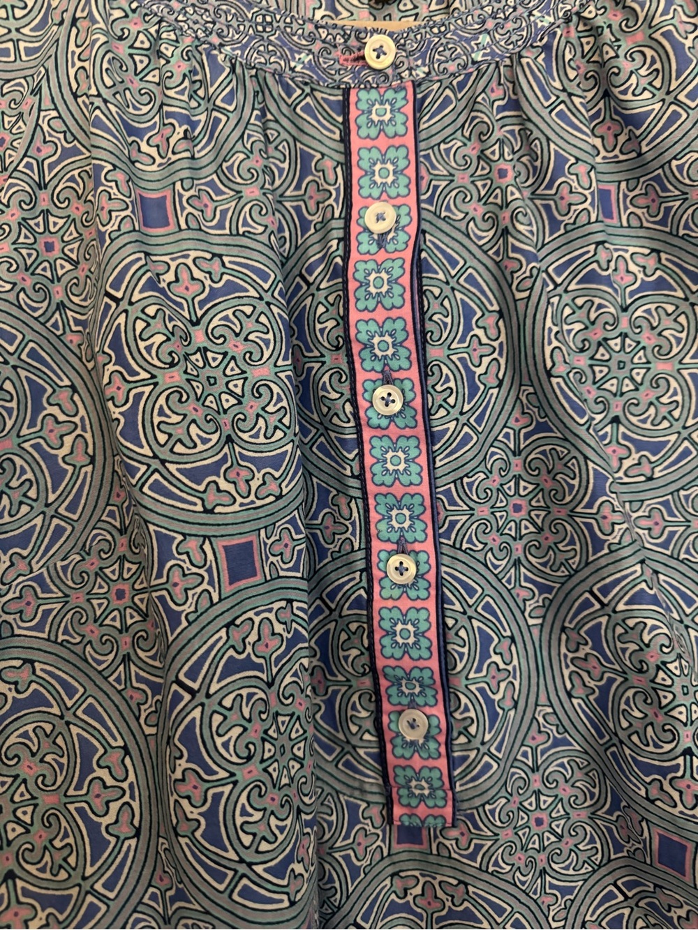 Talbots top size small - Picture 2 of 4